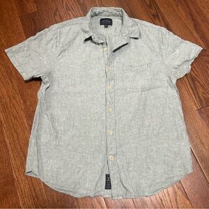 Lucky Brand Light Green Casual Button Down Shirt - size m